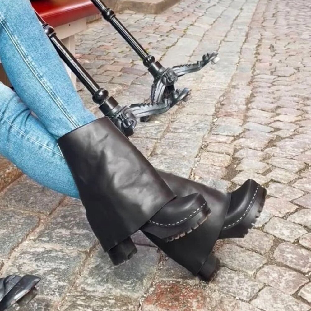 Swedish Hasbeens Bootcut Boots Black Leather Size 40